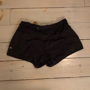 black lulu shorts